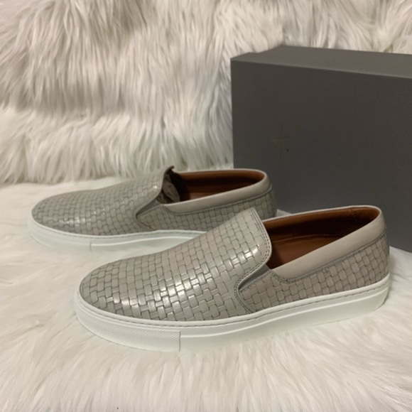 Aquatalia Ashlynn slip on size 9.5 - Picture 4 of 4